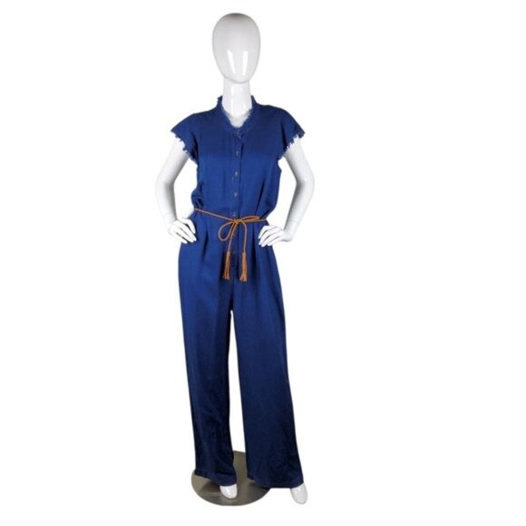 Splendid Chambray Blue Jumpsuit with Belt Size Medium - Picture 1 of 8